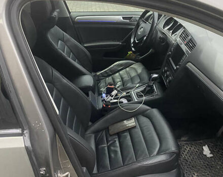 Сірий Фольксваген e-Golf, об'ємом двигуна 0 л та пробігом 128 тис. км за 10008 $, фото 10 на Automoto.ua