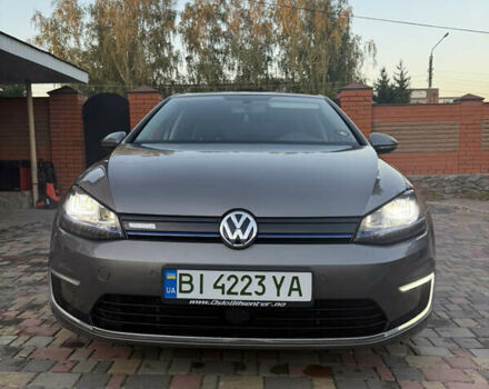 Серый Фольксваген e-Golf, объемом двигателя 0 л и пробегом 160 тыс. км за 9500 $, фото 3 на Automoto.ua