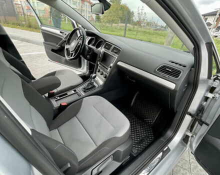 Серый Фольксваген e-Golf, объемом двигателя 0 л и пробегом 137 тыс. км за 8999 $, фото 11 на Automoto.ua