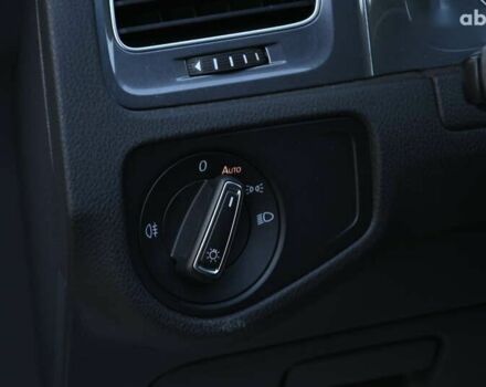 Серый Фольксваген e-Golf, объемом двигателя 0 л и пробегом 173 тыс. км за 9300 $, фото 14 на Automoto.ua