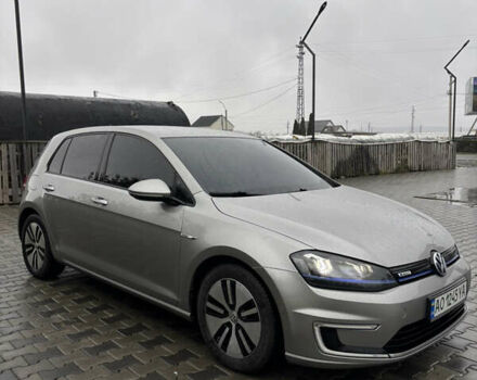 Серый Фольксваген e-Golf, объемом двигателя 0 л и пробегом 129 тыс. км за 10300 $, фото 2 на Automoto.ua