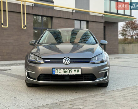 Сірий Фольксваген e-Golf, об'ємом двигуна 0 л та пробігом 106 тис. км за 10000 $, фото 11 на Automoto.ua