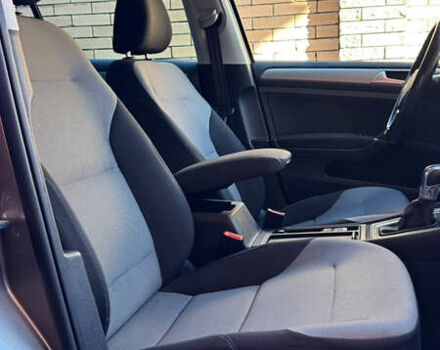 Серый Фольксваген e-Golf, объемом двигателя 0 л и пробегом 133 тыс. км за 8400 $, фото 15 на Automoto.ua