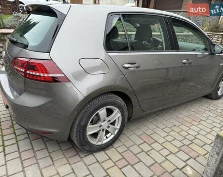 Серый Фольксваген e-Golf, объемом двигателя 0 л и пробегом 90 тыс. км за 8000 $, фото 18 на Automoto.ua