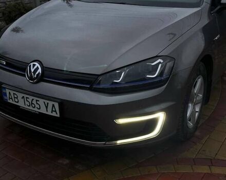 Сірий Фольксваген e-Golf, об'ємом двигуна 0 л та пробігом 141 тис. км за 9800 $, фото 7 на Automoto.ua