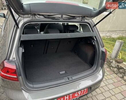 Серый Фольксваген e-Golf, объемом двигателя 0 л и пробегом 90 тыс. км за 8000 $, фото 16 на Automoto.ua