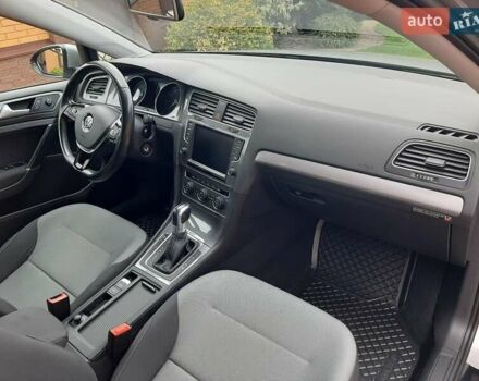 Сірий Фольксваген e-Golf, об'ємом двигуна 0 л та пробігом 97 тис. км за 9500 $, фото 17 на Automoto.ua