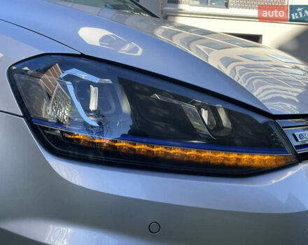 Серый Фольксваген e-Golf, объемом двигателя 0 л и пробегом 98 тыс. км за 8750 $, фото 15 на Automoto.ua