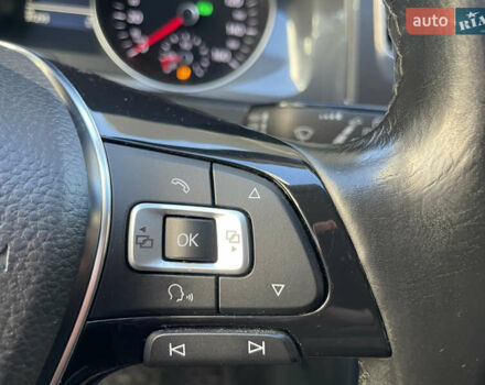 Серый Фольксваген e-Golf, объемом двигателя 0 л и пробегом 98 тыс. км за 8750 $, фото 44 на Automoto.ua