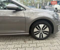 Серый Фольксваген e-Golf, объемом двигателя 0 л и пробегом 99 тыс. км за 9490 $, фото 25 на Automoto.ua