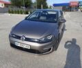 Серый Фольксваген e-Golf, объемом двигателя 0 л и пробегом 95 тыс. км за 10900 $, фото 1 на Automoto.ua