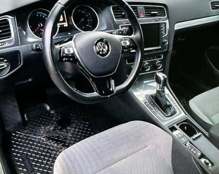 Серый Фольксваген e-Golf, объемом двигателя 0 л и пробегом 103 тыс. км за 8500 $, фото 15 на Automoto.ua