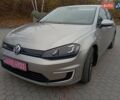 Серый Фольксваген e-Golf, объемом двигателя 0 л и пробегом 162 тыс. км за 8499 $, фото 5 на Automoto.ua