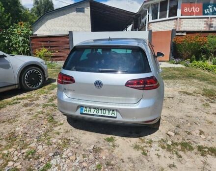 Серый Фольксваген e-Golf, объемом двигателя 0 л и пробегом 140 тыс. км за 11000 $, фото 5 на Automoto.ua