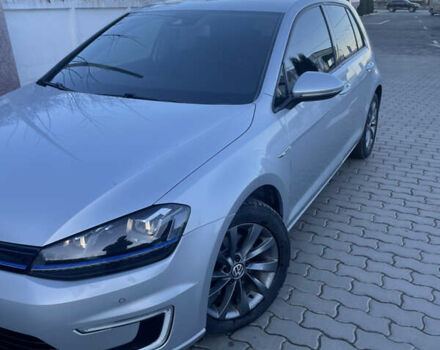 Серый Фольксваген e-Golf, объемом двигателя 0 л и пробегом 92 тыс. км за 9500 $, фото 6 на Automoto.ua