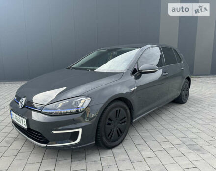 Сірий Фольксваген e-Golf, об'ємом двигуна 0 л та пробігом 121 тис. км за 9000 $, фото 8 на Automoto.ua