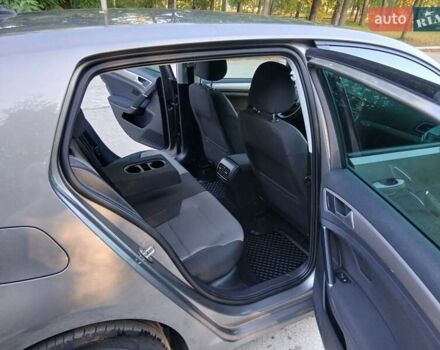 Серый Фольксваген e-Golf, объемом двигателя 0 л и пробегом 142 тыс. км за 9700 $, фото 24 на Automoto.ua