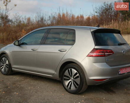 Серый Фольксваген e-Golf, объемом двигателя 0 л и пробегом 162 тыс. км за 8499 $, фото 48 на Automoto.ua