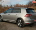 Серый Фольксваген e-Golf, объемом двигателя 0 л и пробегом 162 тыс. км за 8499 $, фото 48 на Automoto.ua