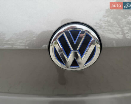 Серый Фольксваген e-Golf, объемом двигателя 0 л и пробегом 99 тыс. км за 9490 $, фото 58 на Automoto.ua