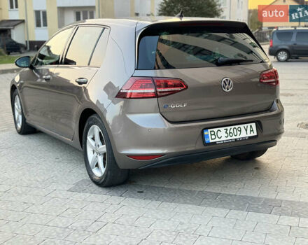 Сірий Фольксваген e-Golf, об'ємом двигуна 0 л та пробігом 106 тис. км за 10000 $, фото 5 на Automoto.ua