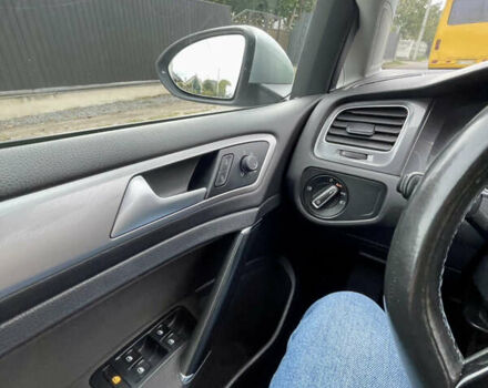 Серый Фольксваген e-Golf, объемом двигателя 0 л и пробегом 137 тыс. км за 8999 $, фото 15 на Automoto.ua