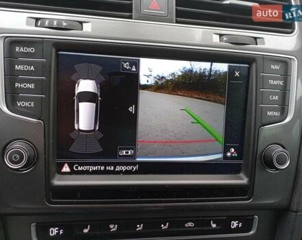 Серый Фольксваген e-Golf, объемом двигателя 0 л и пробегом 162 тыс. км за 8499 $, фото 23 на Automoto.ua