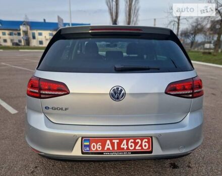 Сірий Фольксваген e-Golf, об'ємом двигуна 0 л та пробігом 97 тис. км за 9800 $, фото 3 на Automoto.ua