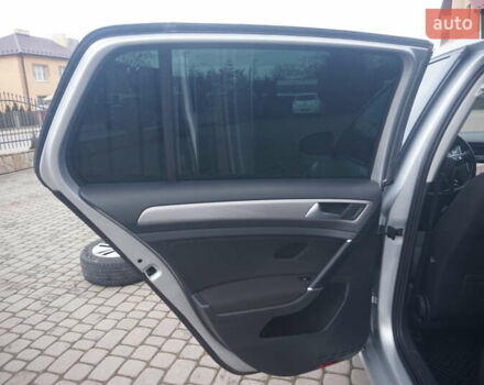 Сірий Фольксваген e-Golf, об'ємом двигуна 0 л та пробігом 124 тис. км за 8444 $, фото 44 на Automoto.ua