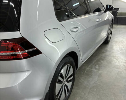 Сірий Фольксваген e-Golf, об'ємом двигуна 0 л та пробігом 122 тис. км за 8600 $, фото 3 на Automoto.ua