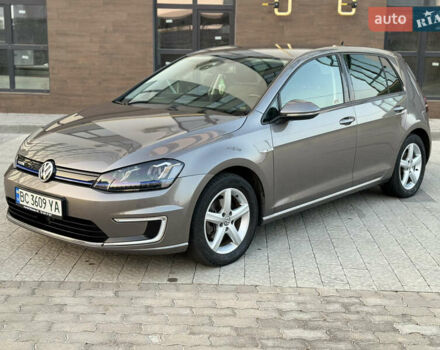 Сірий Фольксваген e-Golf, об'ємом двигуна 0 л та пробігом 106 тис. км за 10000 $, фото 1 на Automoto.ua