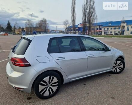 Сірий Фольксваген e-Golf, об'ємом двигуна 0 л та пробігом 97 тис. км за 9800 $, фото 4 на Automoto.ua