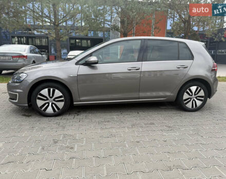 Серый Фольксваген e-Golf, объемом двигателя 0 л и пробегом 99 тыс. км за 9490 $, фото 20 на Automoto.ua