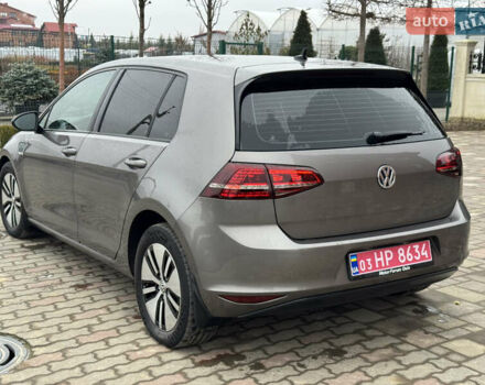 Серый Фольксваген e-Golf, объемом двигателя 0 л и пробегом 136 тыс. км за 7600 $, фото 4 на Automoto.ua
