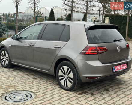 Серый Фольксваген e-Golf, объемом двигателя 0 л и пробегом 136 тыс. км за 7600 $, фото 3 на Automoto.ua
