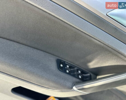 Серый Фольксваген e-Golf, объемом двигателя 0 л и пробегом 128 тыс. км за 8500 $, фото 10 на Automoto.ua