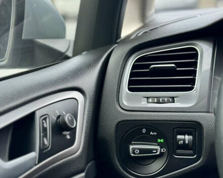 Сірий Фольксваген e-Golf, об'ємом двигуна 0 л та пробігом 111 тис. км за 8500 $, фото 28 на Automoto.ua