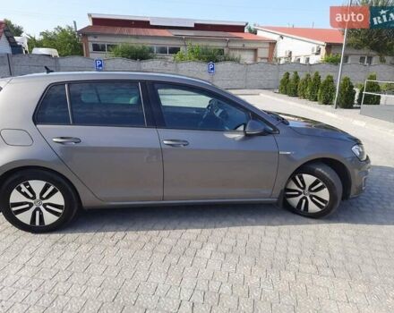 Серый Фольксваген e-Golf, объемом двигателя 0 л и пробегом 95 тыс. км за 10900 $, фото 14 на Automoto.ua