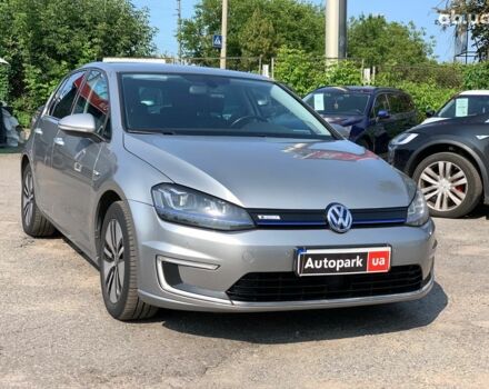 Серый Фольксваген e-Golf, объемом двигателя 0 л и пробегом 111 тыс. км за 9790 $, фото 2 на Automoto.ua