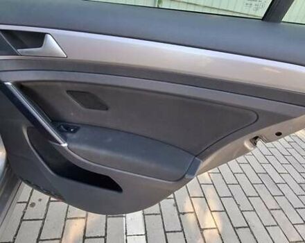 Серый Фольксваген e-Golf, объемом двигателя 0 л и пробегом 158 тыс. км за 8000 $, фото 34 на Automoto.ua