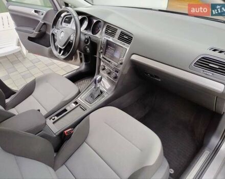 Серый Фольксваген e-Golf, объемом двигателя 0 л и пробегом 135 тыс. км за 8999 $, фото 1 на Automoto.ua