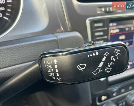 Серый Фольксваген e-Golf, объемом двигателя 0 л и пробегом 98 тыс. км за 8775 $, фото 41 на Automoto.ua