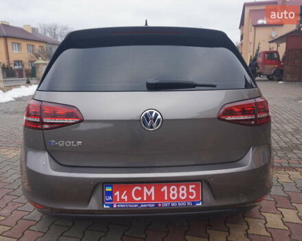 Серый Фольксваген e-Golf, объемом двигателя 0 л и пробегом 96 тыс. км за 8500 $, фото 18 на Automoto.ua
