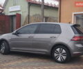 Серый Фольксваген e-Golf, объемом двигателя 0 л и пробегом 96 тыс. км за 8500 $, фото 11 на Automoto.ua