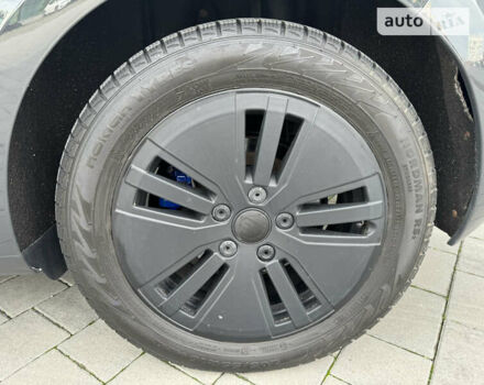 Сірий Фольксваген e-Golf, об'ємом двигуна 0 л та пробігом 121 тис. км за 9000 $, фото 36 на Automoto.ua