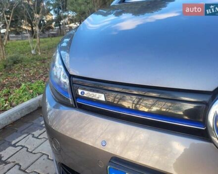 Сірий Фольксваген e-Golf, об'ємом двигуна 0 л та пробігом 154 тис. км за 9300 $, фото 75 на Automoto.ua