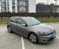 Серый Фольксваген e-Golf, объемом двигателя 0 л и пробегом 103 тыс. км за 10900 $, фото 2 на Automoto.ua