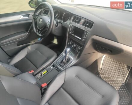 Серый Фольксваген e-Golf, объемом двигателя 0 л и пробегом 99 тыс. км за 9700 $, фото 4 на Automoto.ua