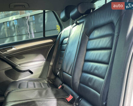 Серый Фольксваген e-Golf, объемом двигателя 0 л и пробегом 98 тыс. км за 8750 $, фото 26 на Automoto.ua