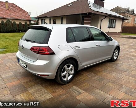 Серый Фольксваген e-Golf, объемом двигателя 0 л и пробегом 130 тыс. км за 9250 $, фото 3 на Automoto.ua